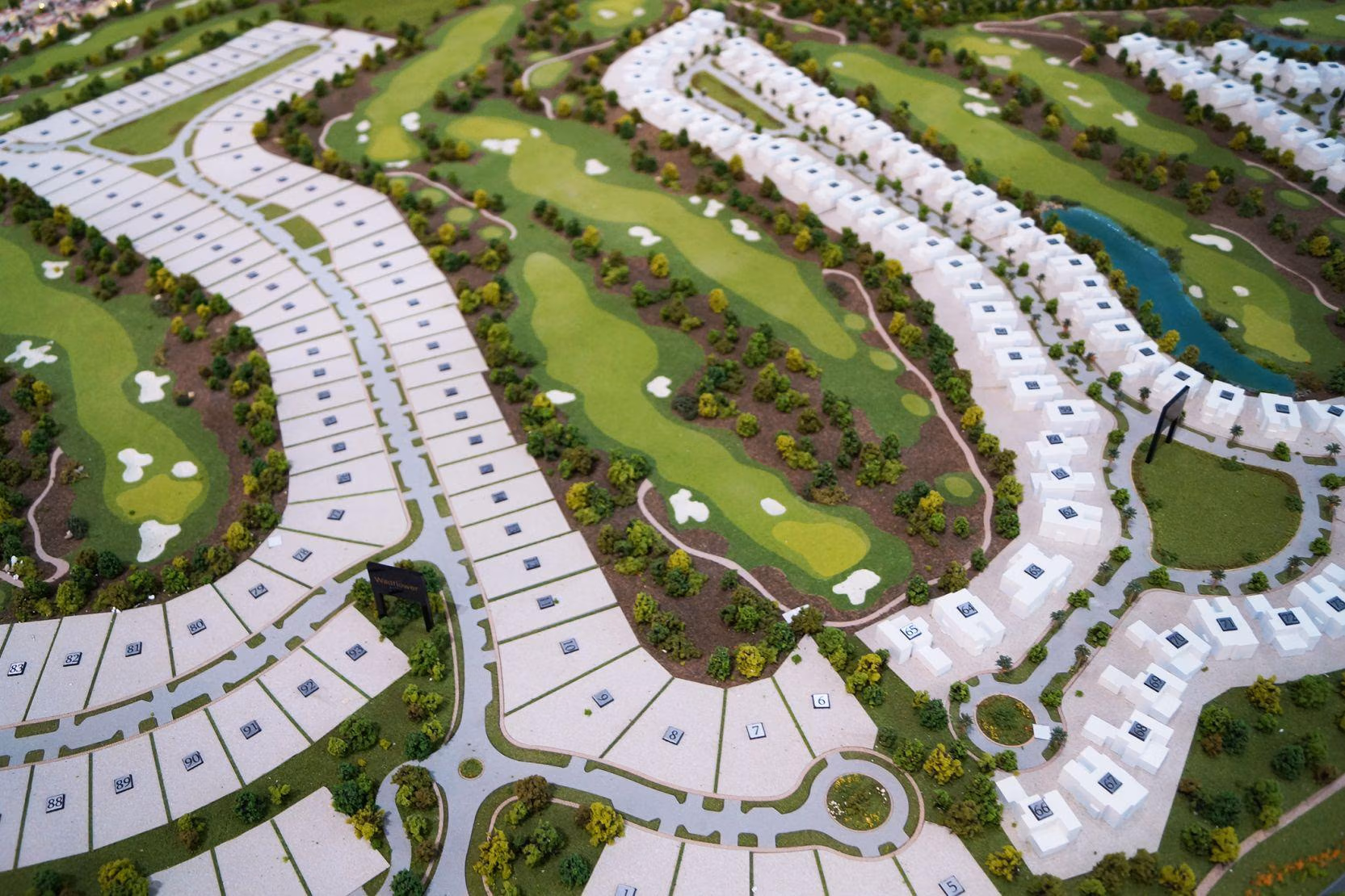 Real Estate in Jumeirah Golf Estate