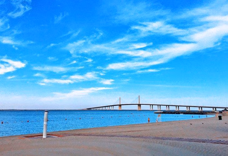 united arab emirates abu dhabi best beaches al bateen beach
