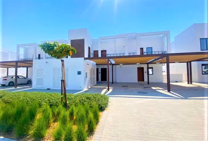Townhouses for sale in UAE