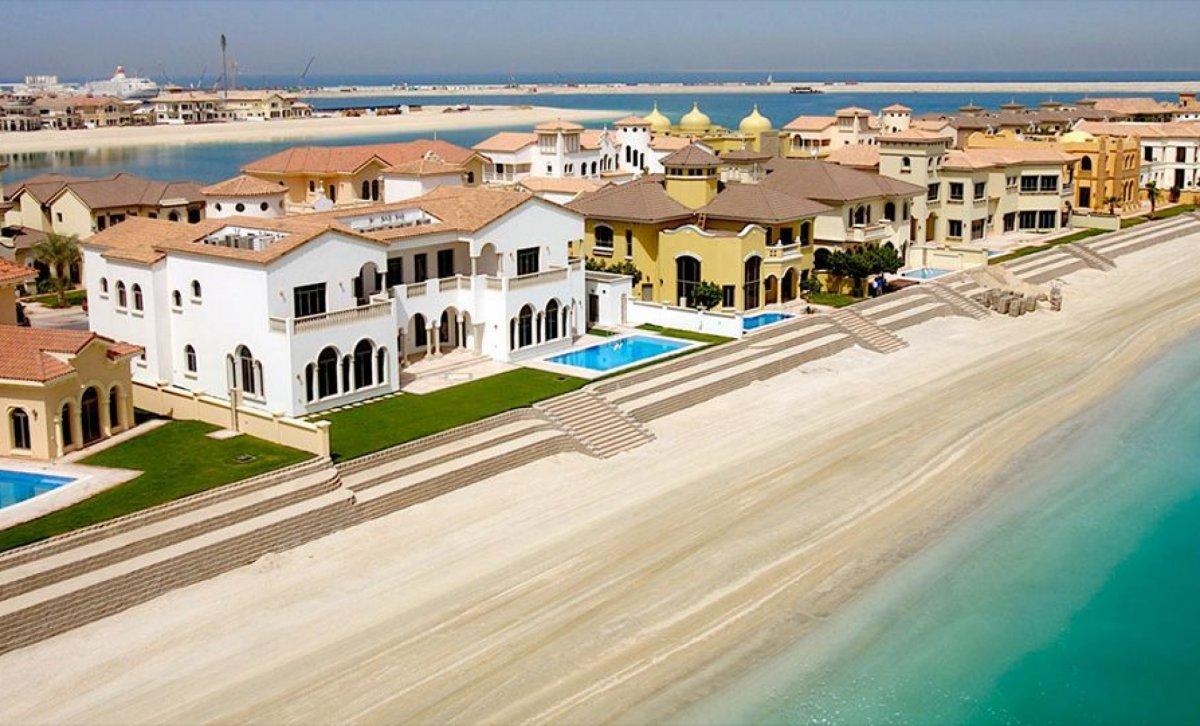 Beachfront Villas in Dubai