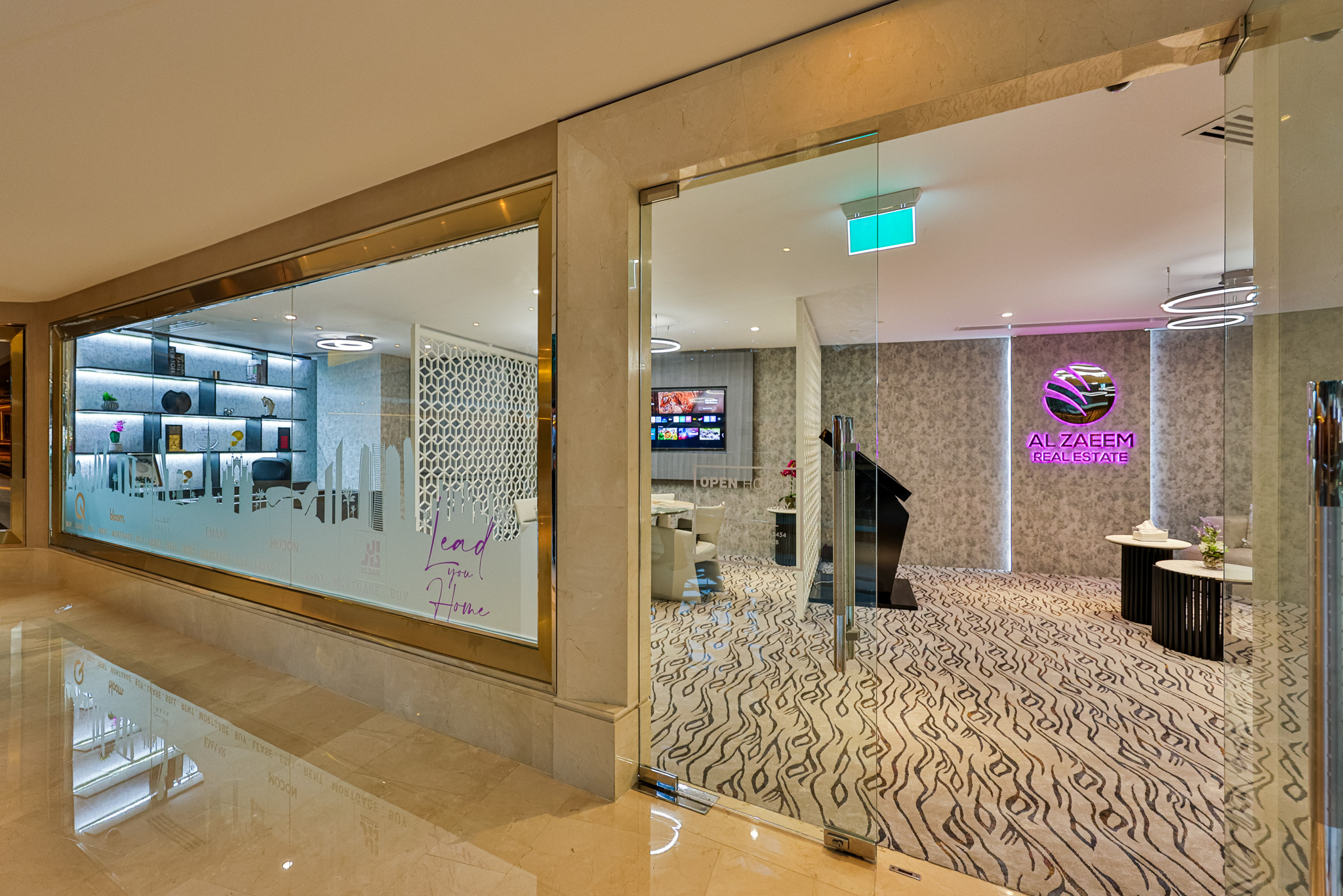 Dusit Thani 14