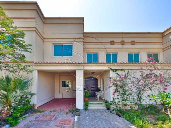 Single Row | Gated Community | Premium Location. Seashore Villas, located in Abu Dhabi Gate City, offer a waterfront living experience with 236 villas, including 2, 3, and 4-bedroom options.