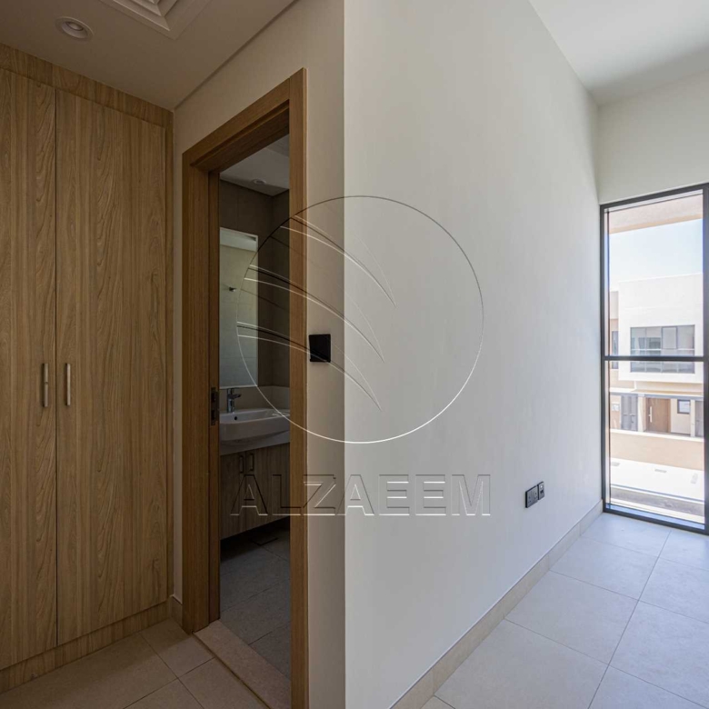 EXCLUSIVE | Spacious 2BR+Maid | Single Row Mid. Bloom Gardens Aldhay, located on Al Salam Street, is a master project by Bloom Holding.