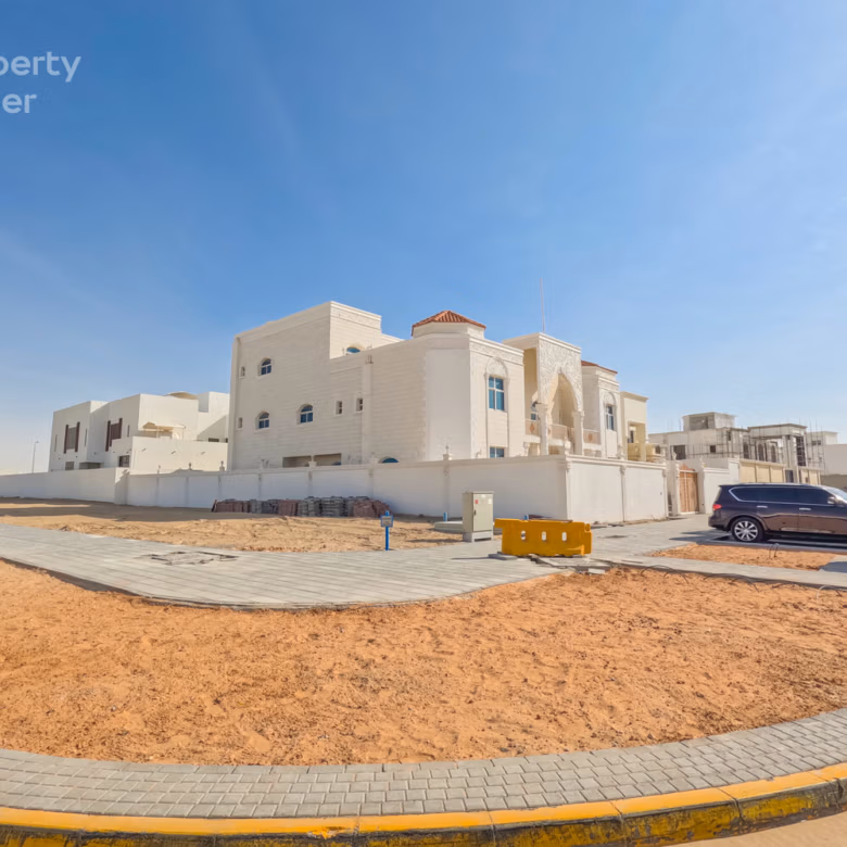 Apartment for Sale in Reeman Living, Al Shamkha. EXCLUSIVE Overlooking the Community Accessible