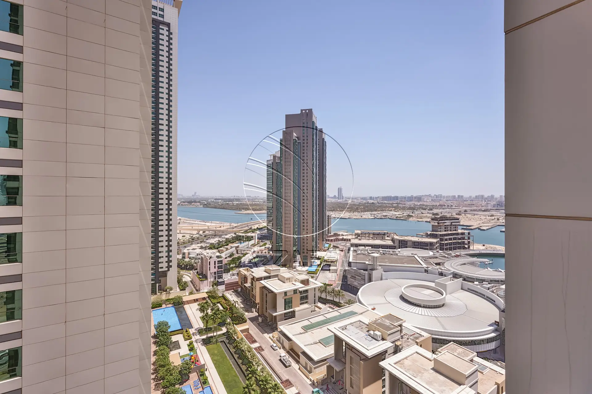 Appartement à vendre à Burooj Views, Marina Square. Loué jusqu'au 14/07/2026 | Prix réduit | Étage élevé | Balcon | Cuisine ouverte avec fenêtre