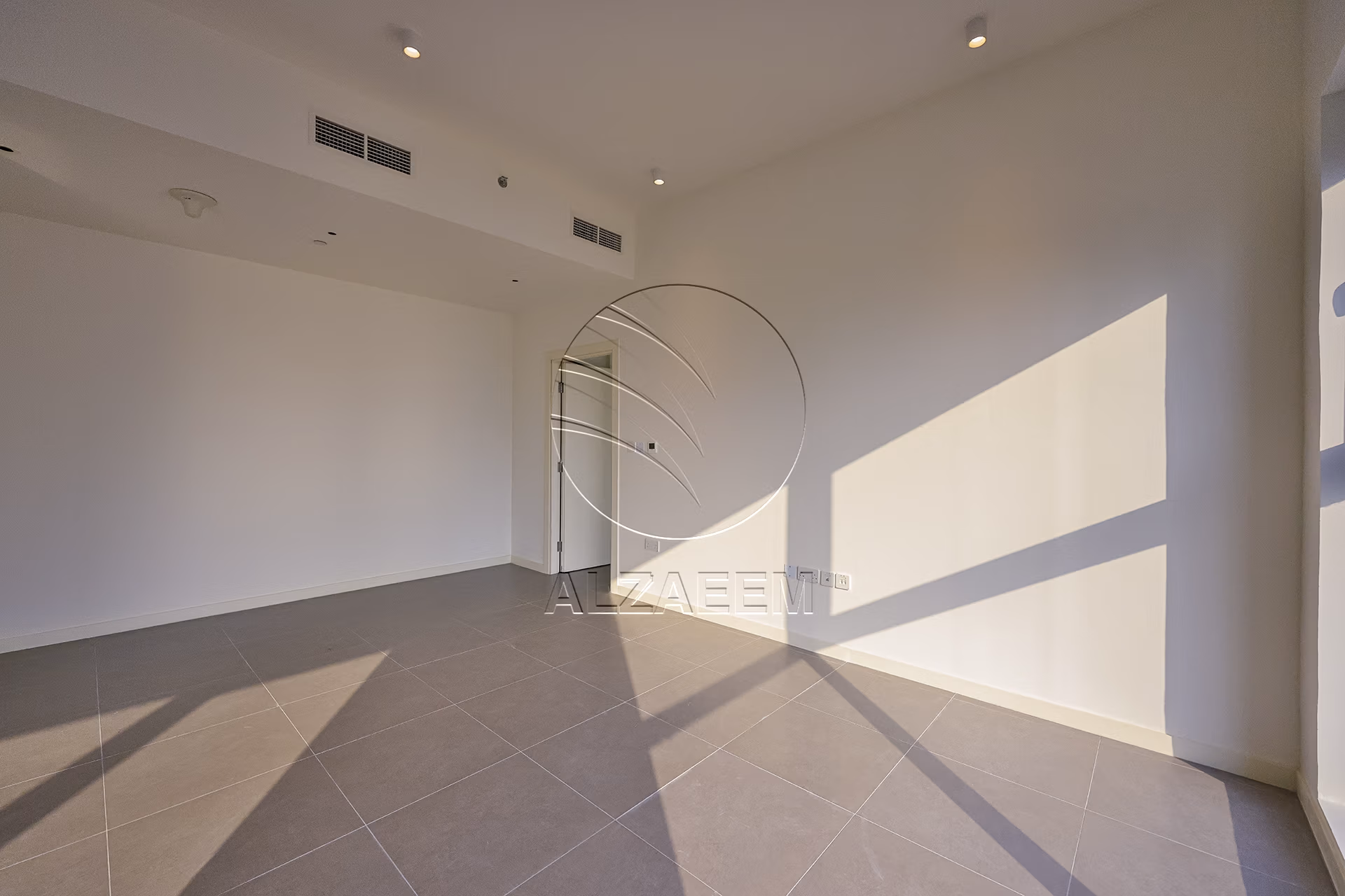 Full Canal View | Stunningly Designed Unit