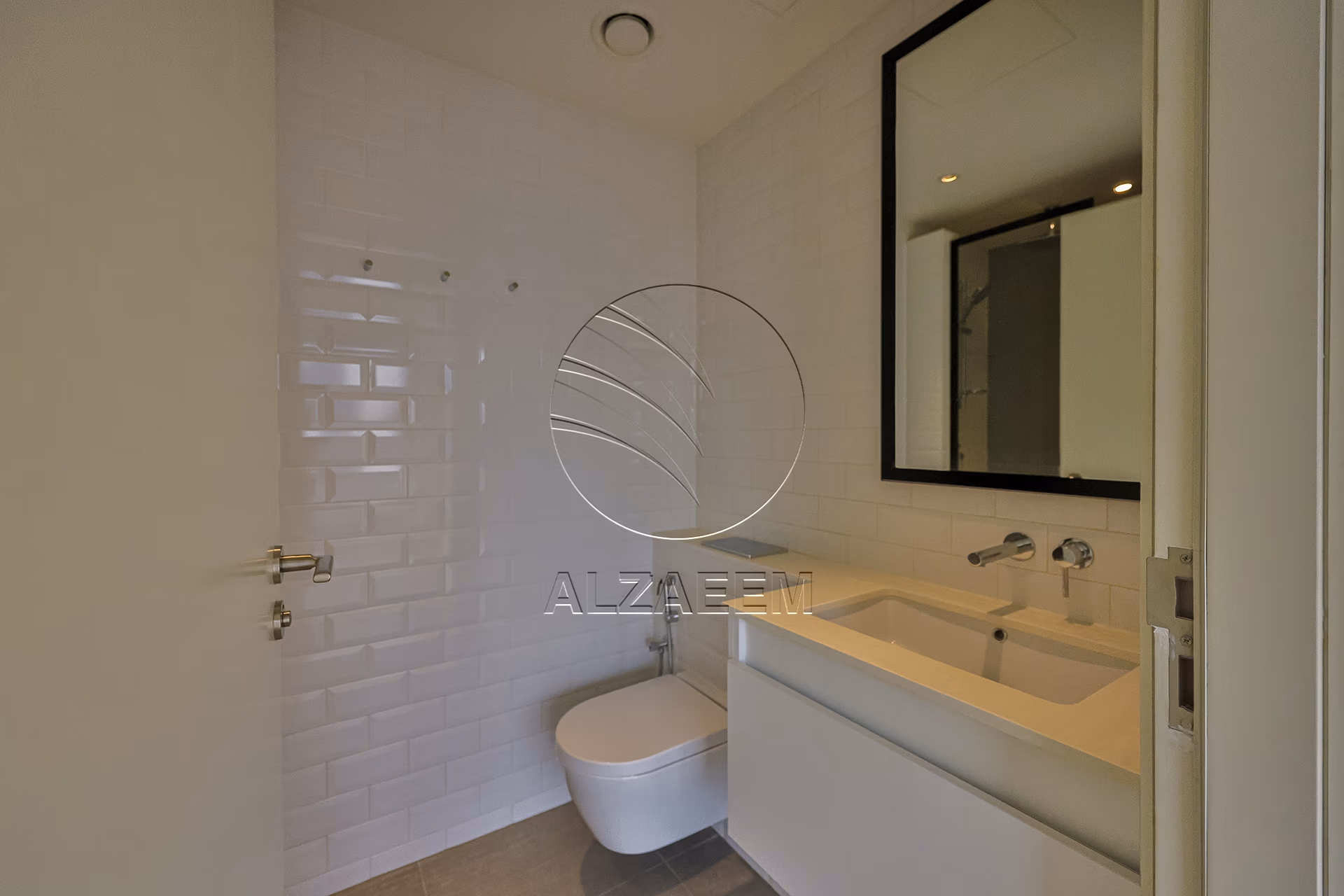 Full Canal View | Stunningly Designed Unit