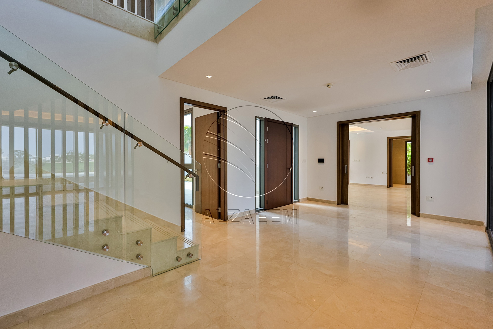 Full Golf Course View | Landscaped | 1047 Sqm Plot