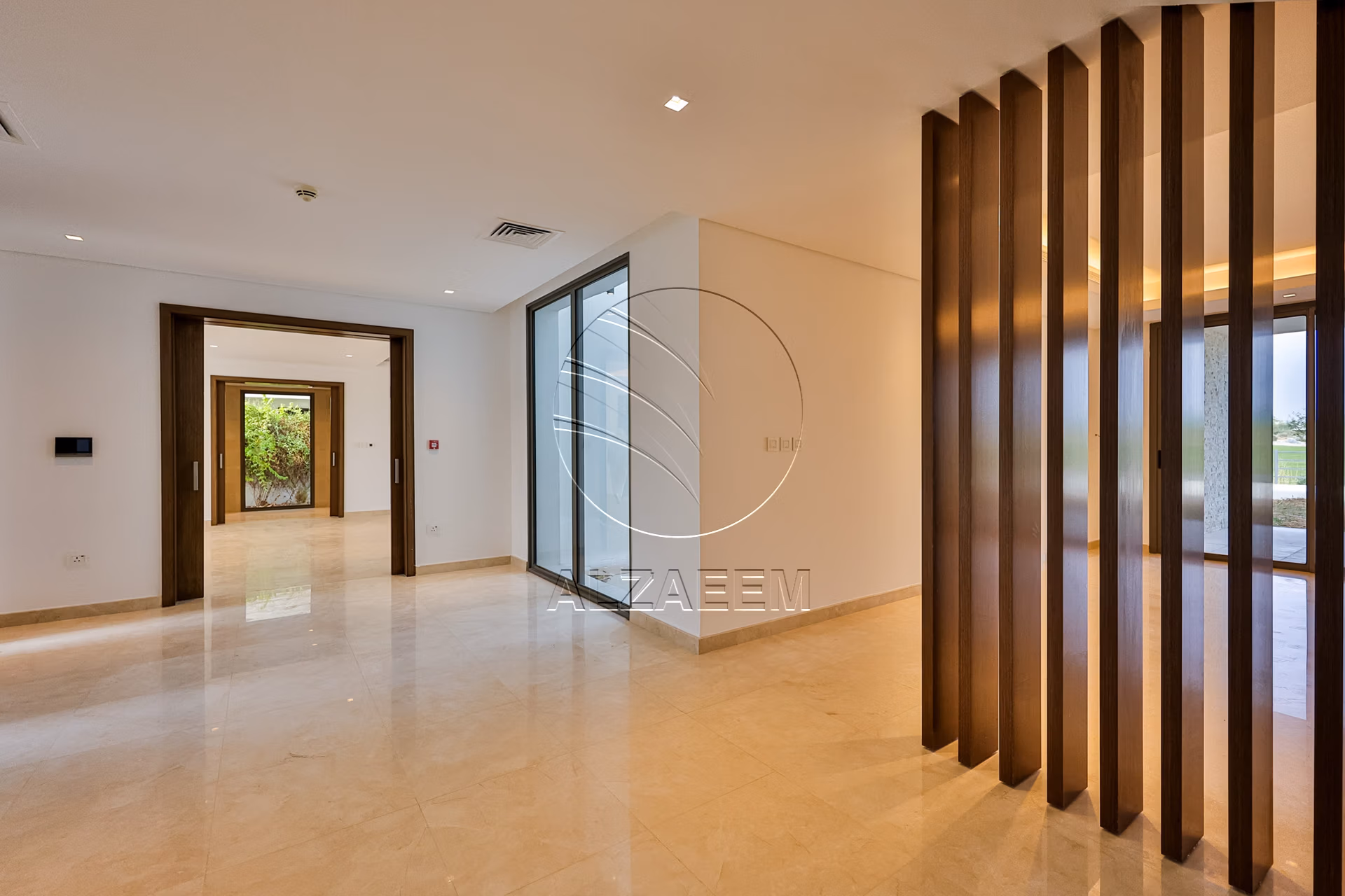 Full Golf Course View | Landscaped | 1047 Sqm Plot
