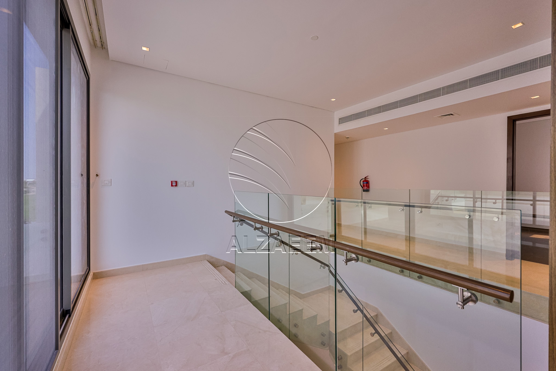 Full Golf Course View | Landscaped | 1047 Sqm Plot