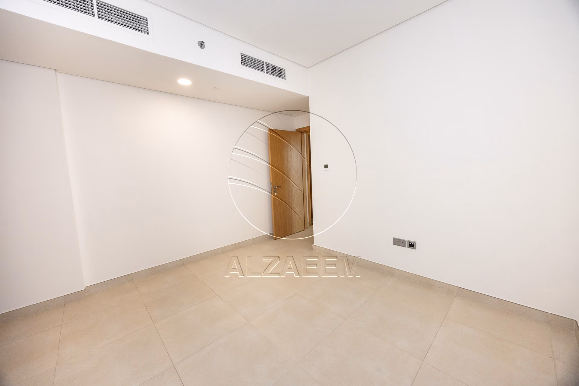 Apartment for Rent in Radiant Viewz Towers, City of Lights. Corner 3BR | Pool and Partial Mangrove Views