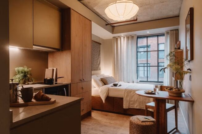 Studio Apartment