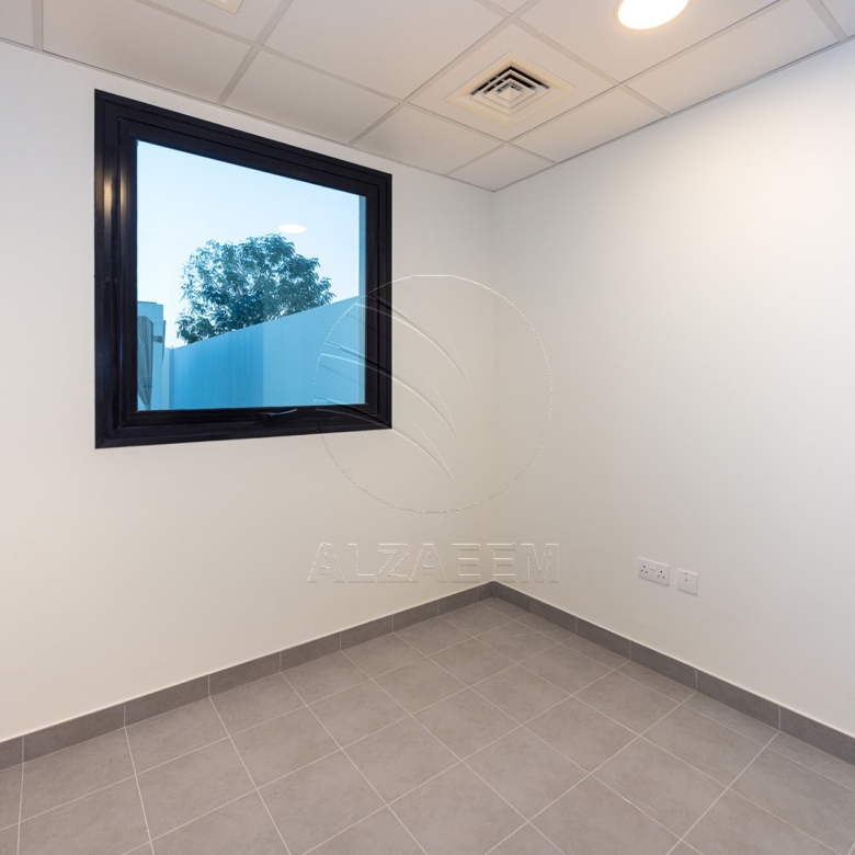 Single Row Villa with Partial Golf Course View