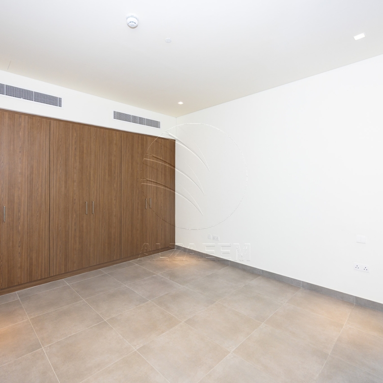 Single Row Villa with Partial Golf Course View