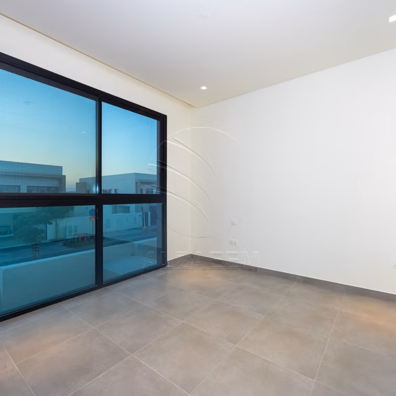Single Row Villa with Partial Golf Course View