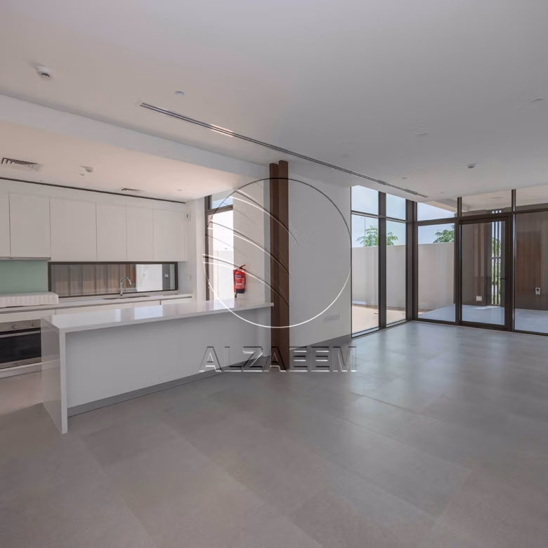 HOT | Corner Unit TH Near the Park