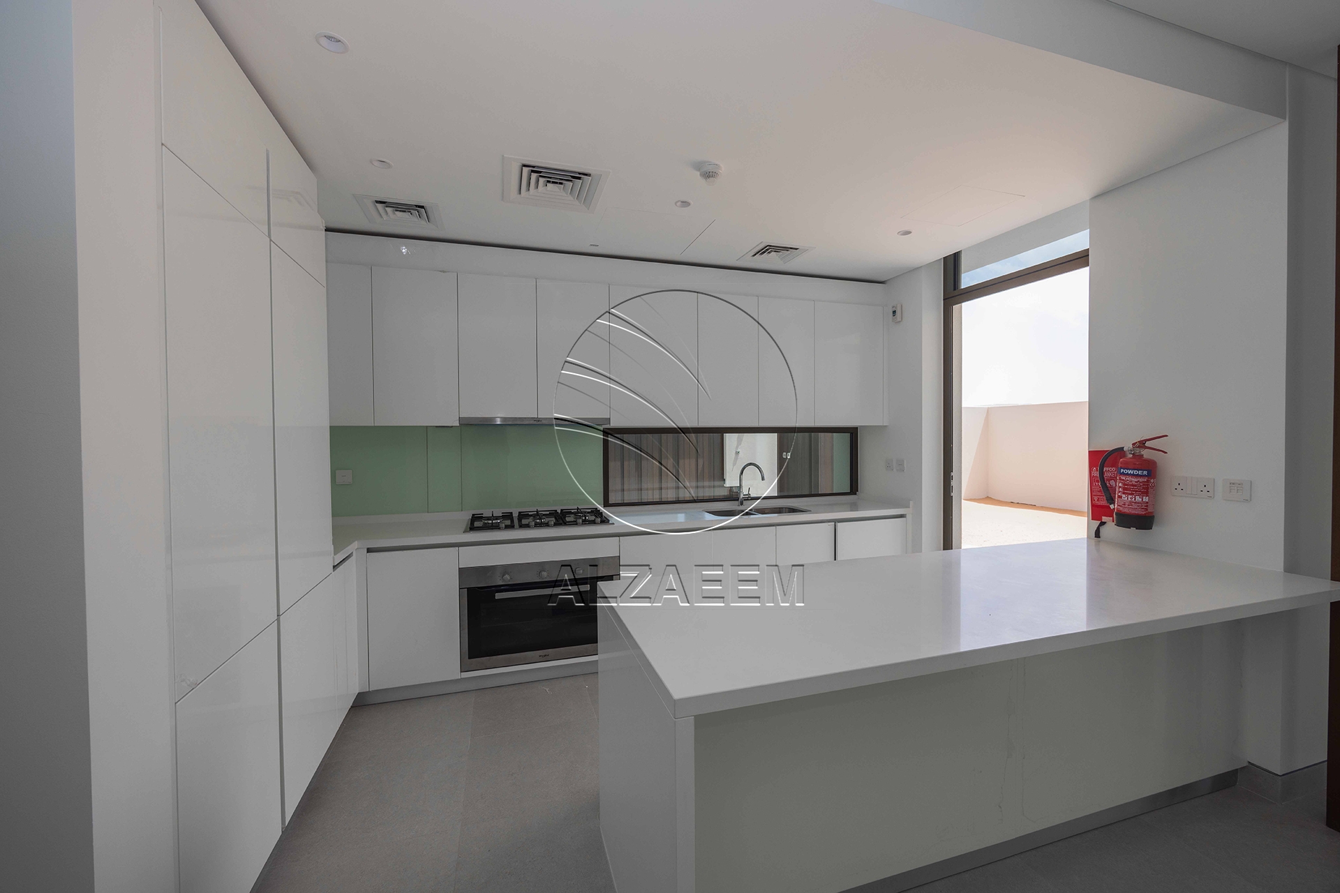 HOT | Corner Unit TH Near the Park