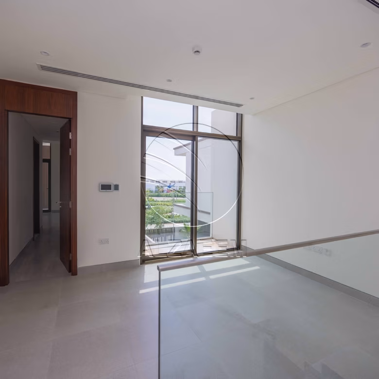 HOT | Corner Unit TH Near the Park