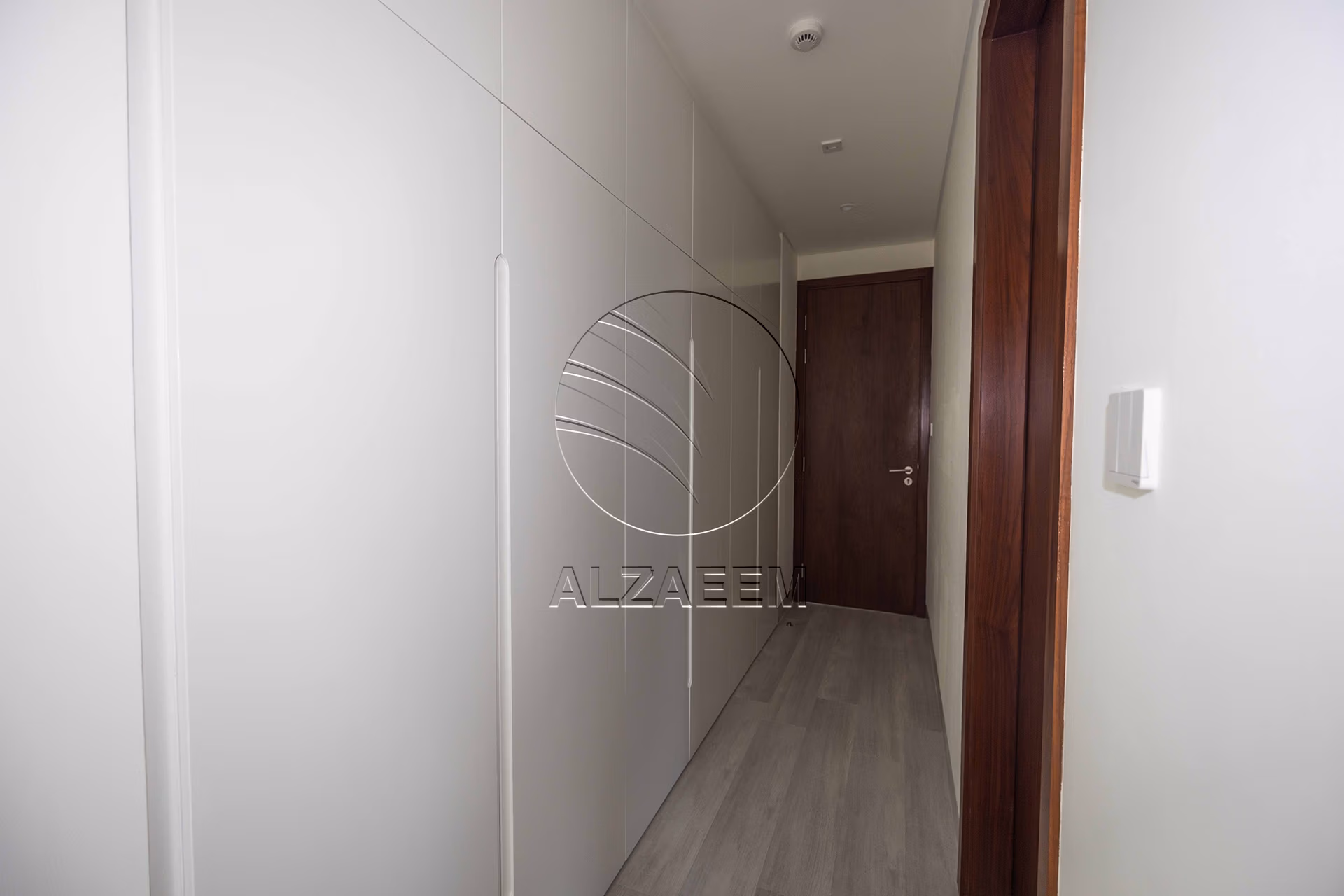 HOT | Corner Unit TH Near the Park