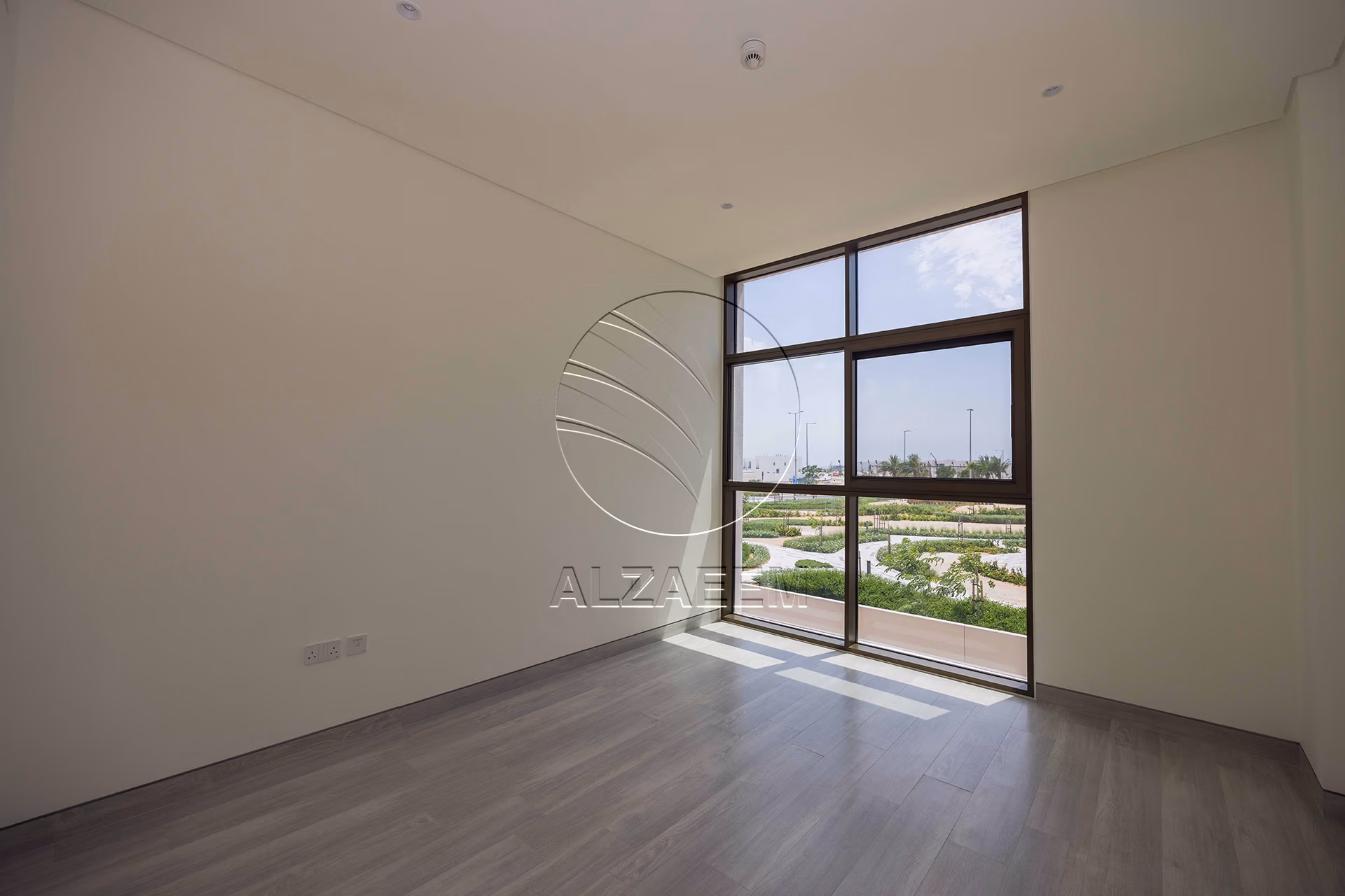 HOT | Corner Unit TH Near the Park