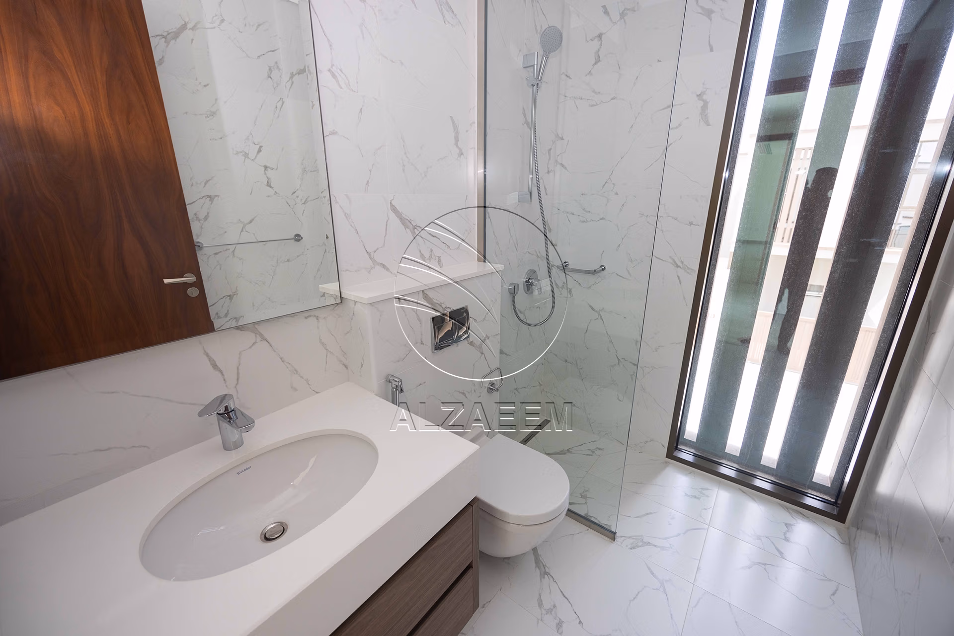 HOT | Corner Unit TH Near the Park