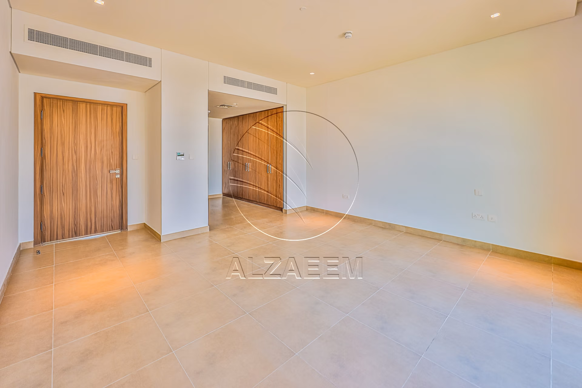 Single Row Semi Corner | Vacant | Near the Gate