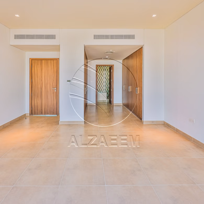 Single Row Semi Corner | Vacant | Near the Gate