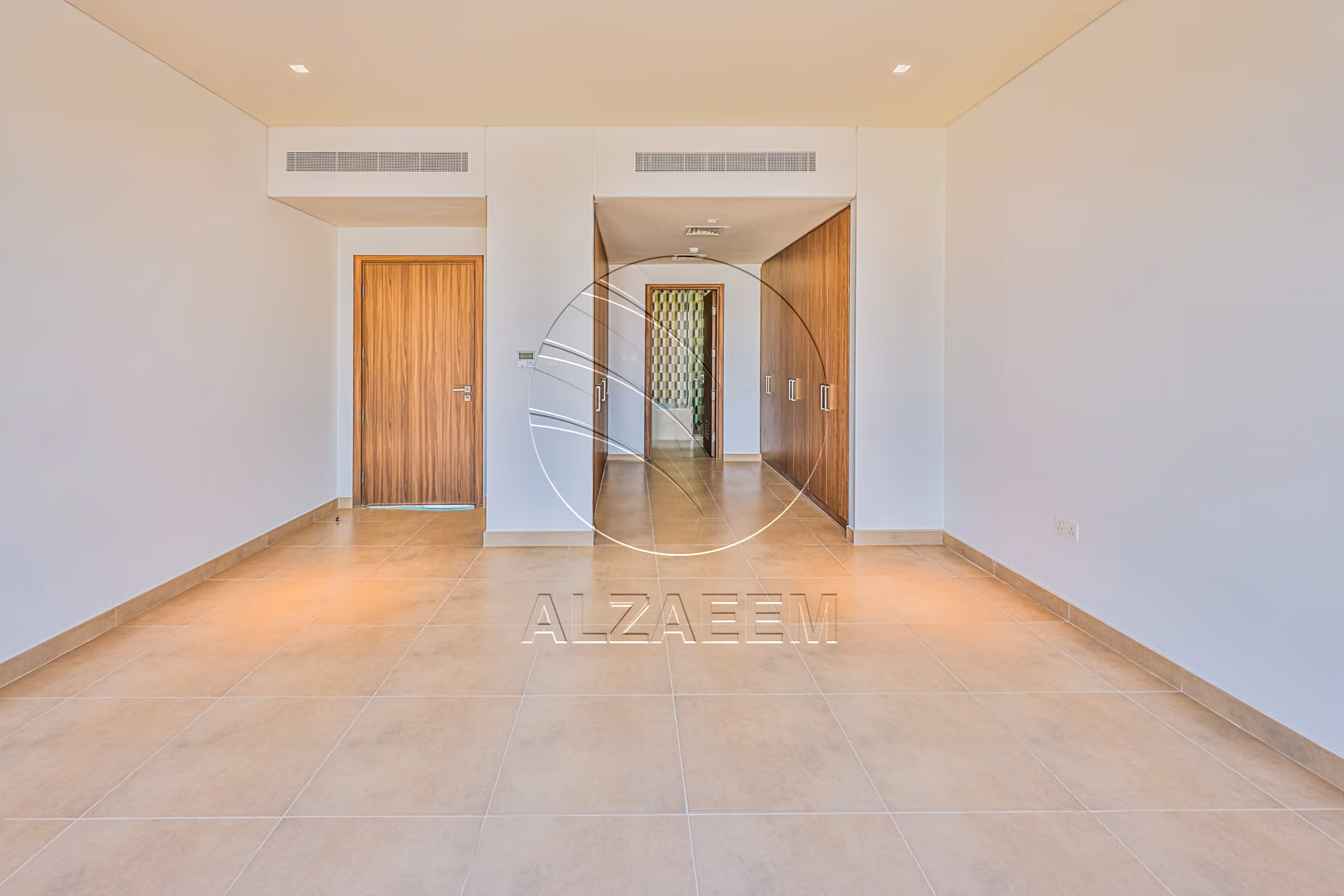 Single Row Semi Corner | Vacant | Near the Gate