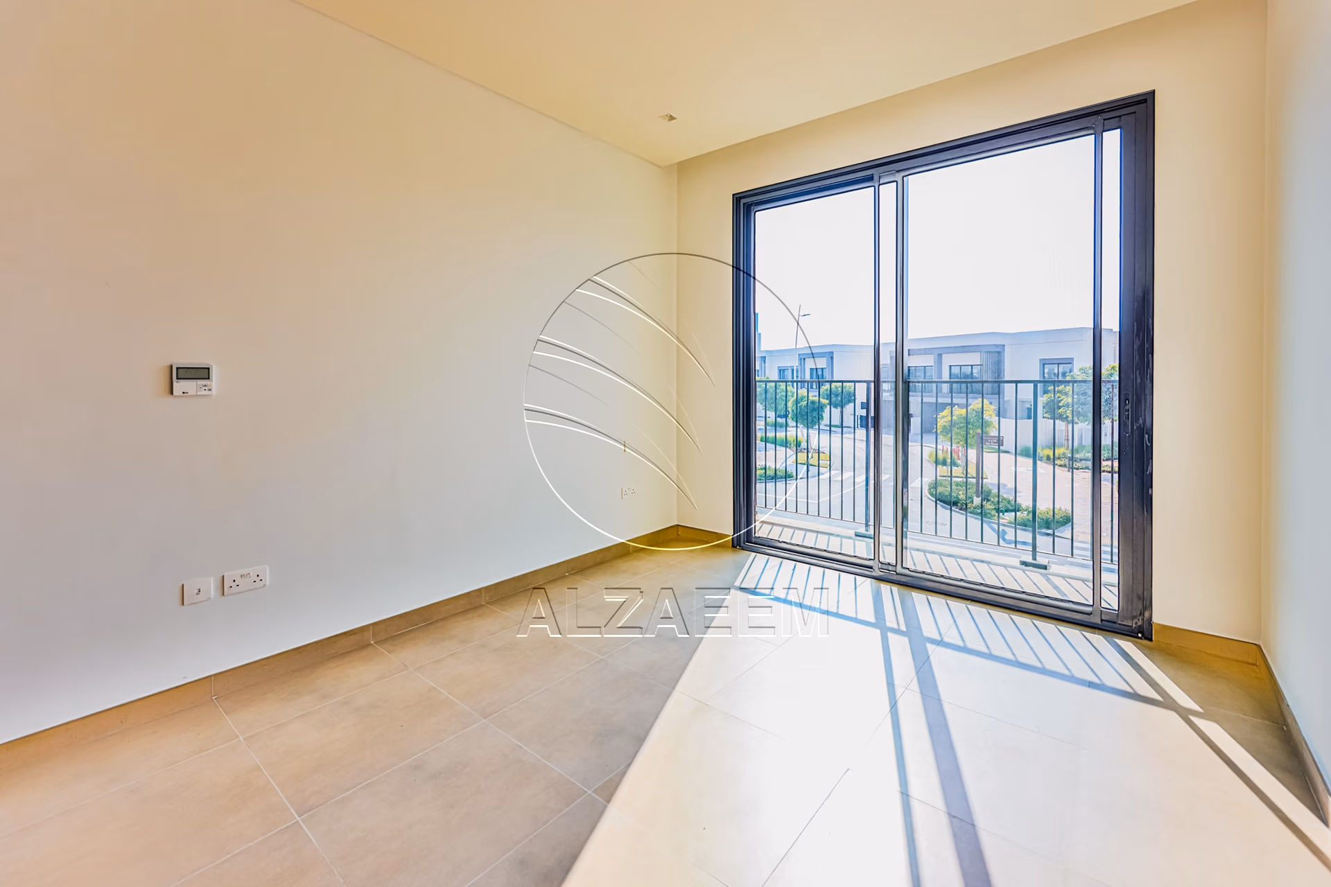 Single Row Semi Corner | Vacant | Near the Gate