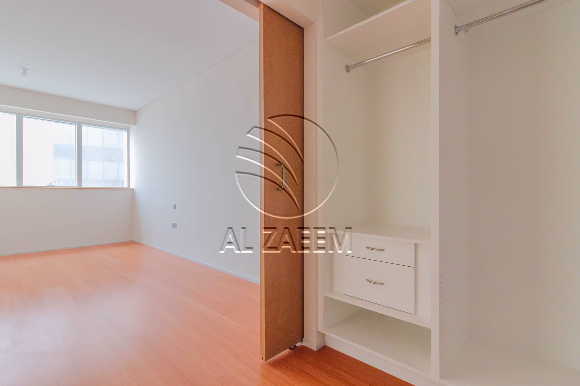 Exclusive and Upcoming | 4 Payments | Canal View