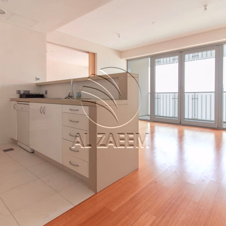 Exclusive and Upcoming | 4 Payments | Canal View
