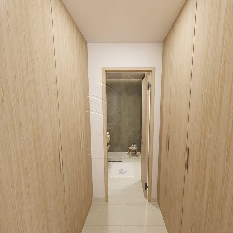 Big Layout | Corner Unit | L-Shaped Balcony