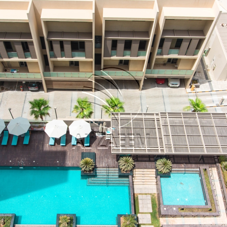 Exclusive and Upcoming | 4 Payments | Canal View