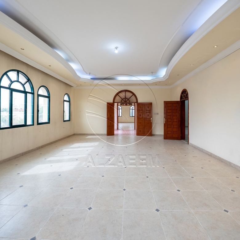 Stunning Villa | Ready for Occupancy | Huge Plot