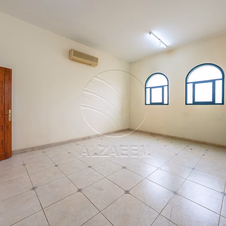 Stunning Villa | Ready for Occupancy | Huge Plot