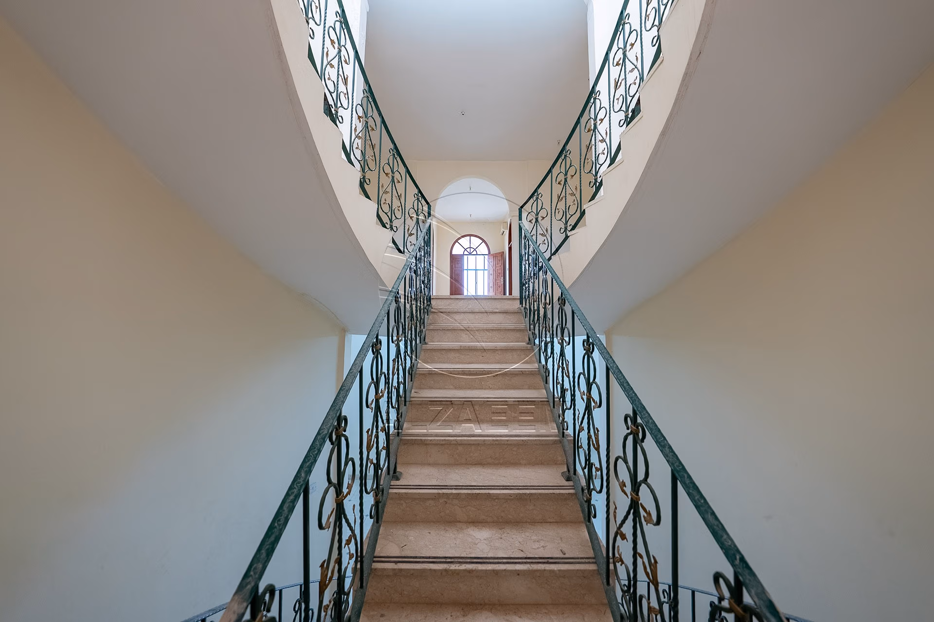 Stunning Villa | Ready for Occupancy | Huge Plot