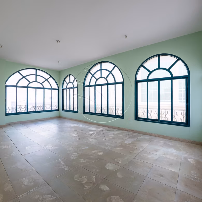Stunning Villa | Ready for Occupancy | Huge Plot