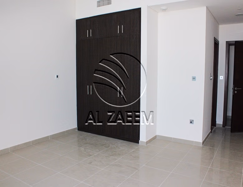 Sea and Pool View | Low Floor | Prime Location