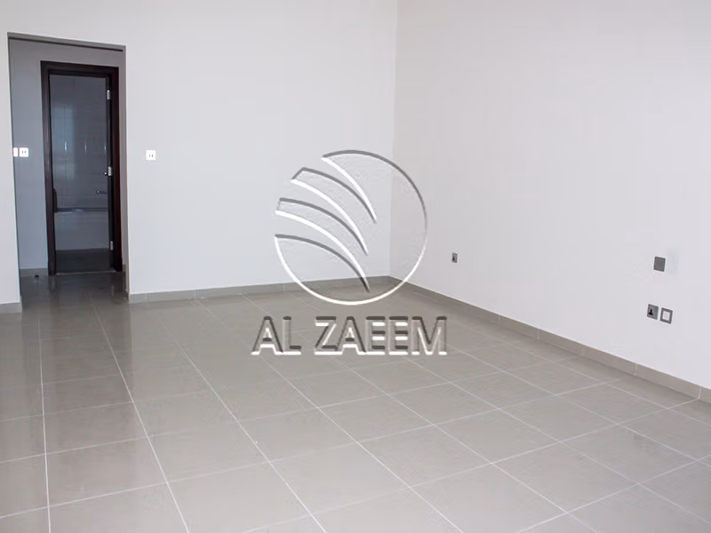 Sea and Pool View | Low Floor | Prime Location