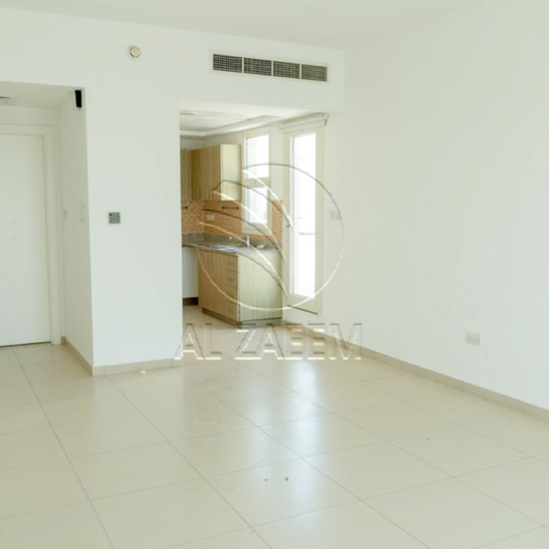 Studio with Balcony | Road View | Tenanted