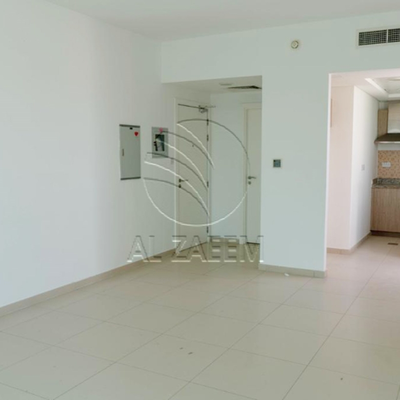 Studio with Balcony | Road View | Tenanted