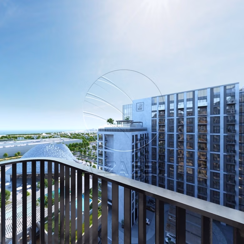 Louvre Museum and Sea View | High Floor