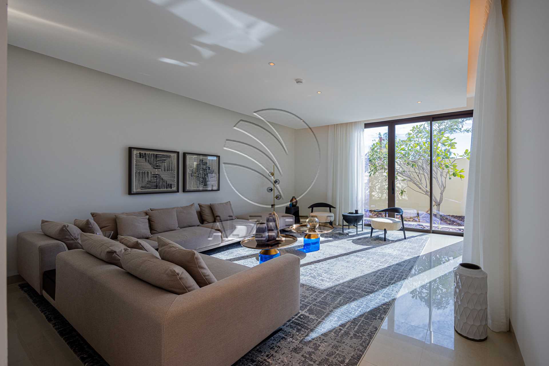 4BR - Double Row | Mid Unit - HIGH Ceiling - Villa for sale in Saadiyat Lagoons, Saadiyat Island