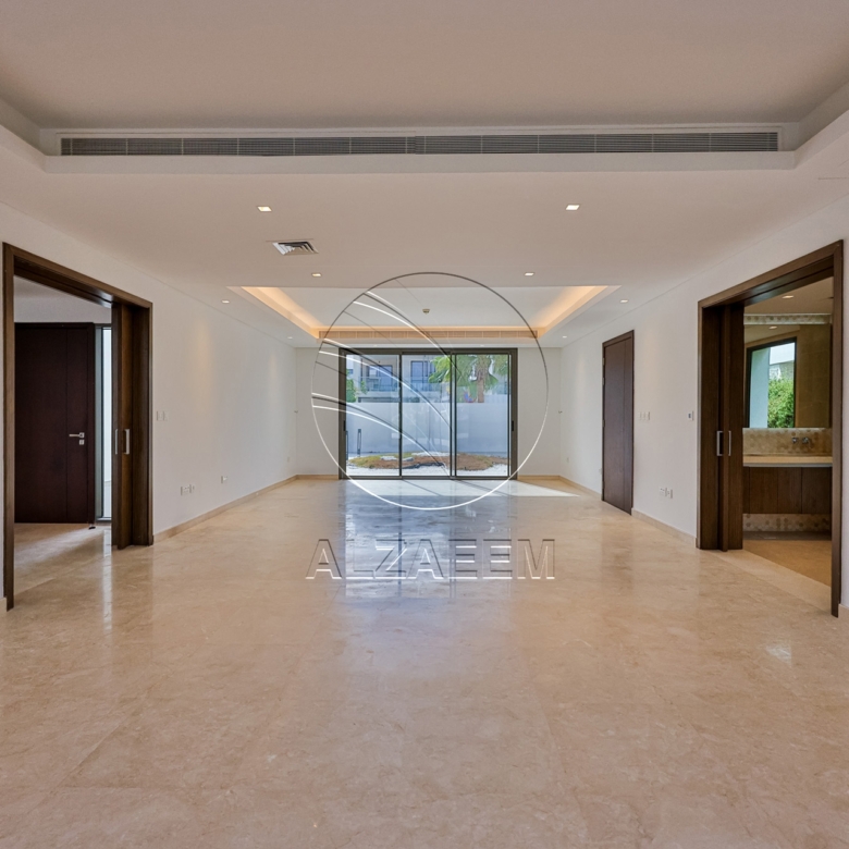 1047 Sqm Plot | Landscaped | FULL Golf Course View