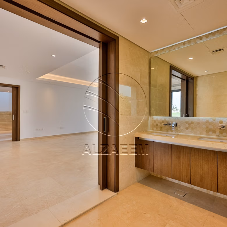 1047 Sqm Plot | Landscaped | FULL Golf Course View
