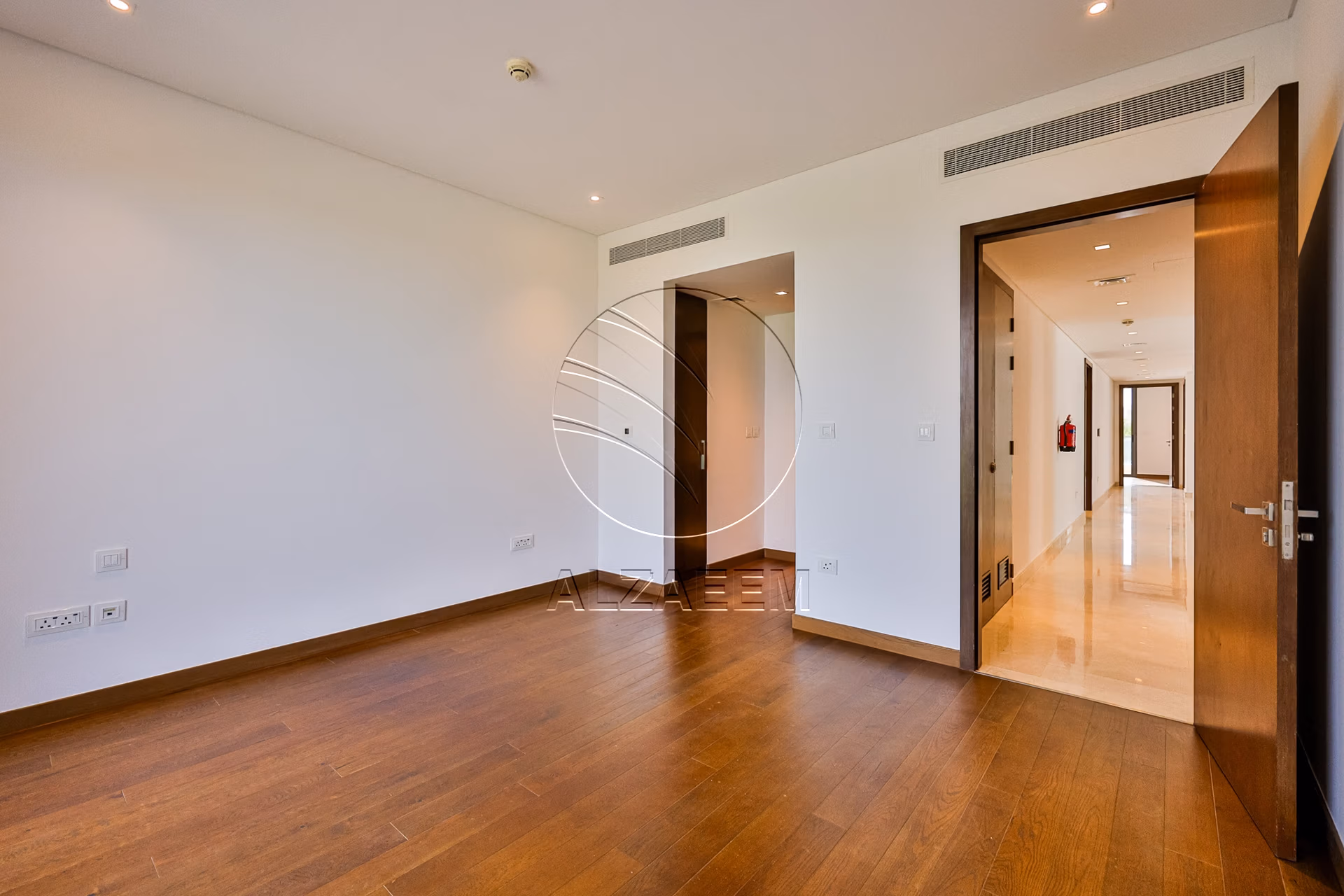 021A2648 1047 Sqm Plot | Landscaped | FULL Golf Course View