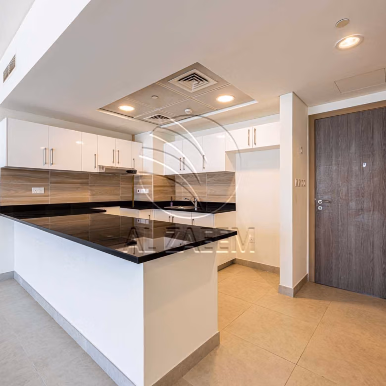 Upcoming | Nice Open View | Higher Level. Apartment for sale in Soho Square, Saadiyat Island