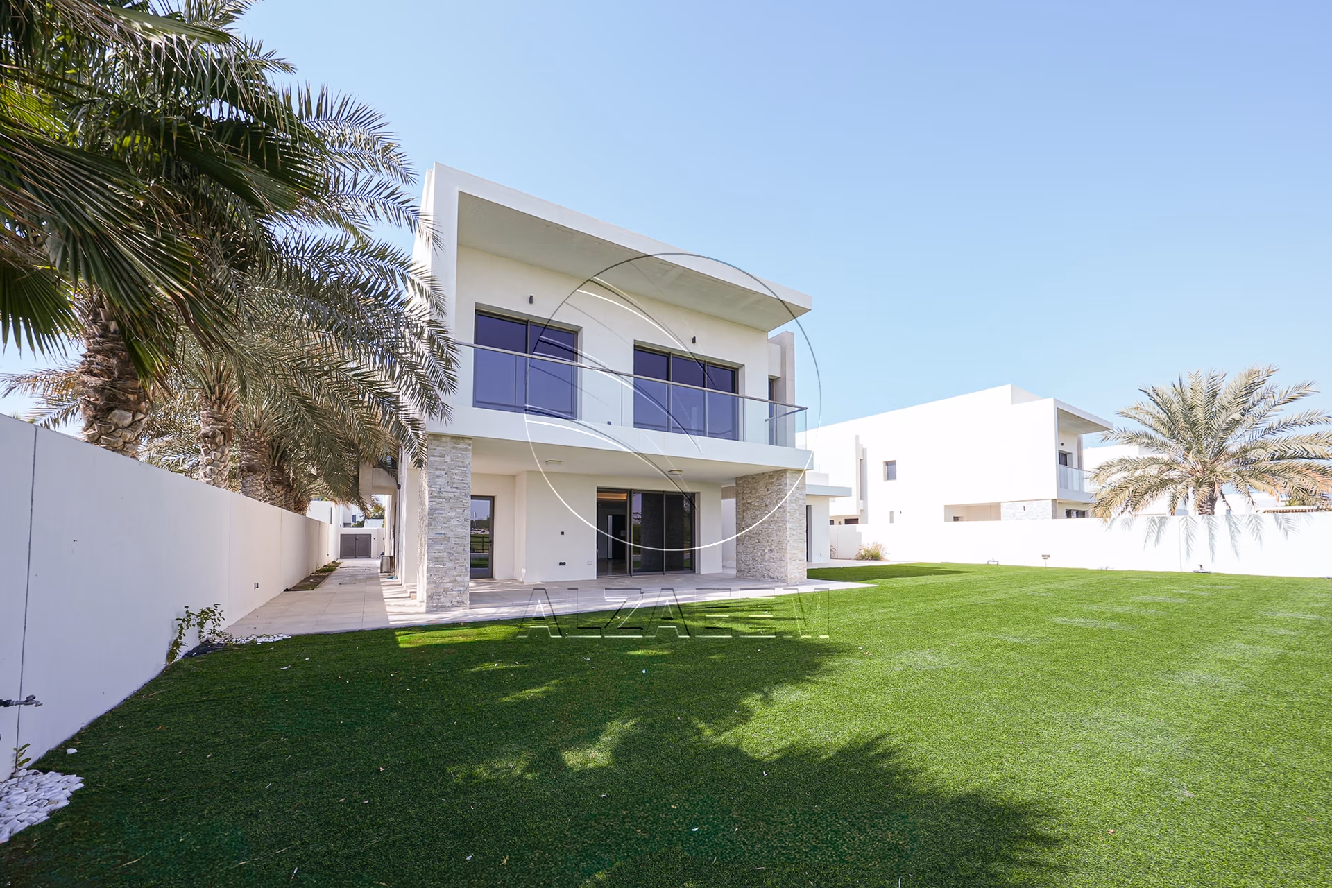 Terrain de 1047 m² | Aménagé | Vue imprenable sur le parcours de golf