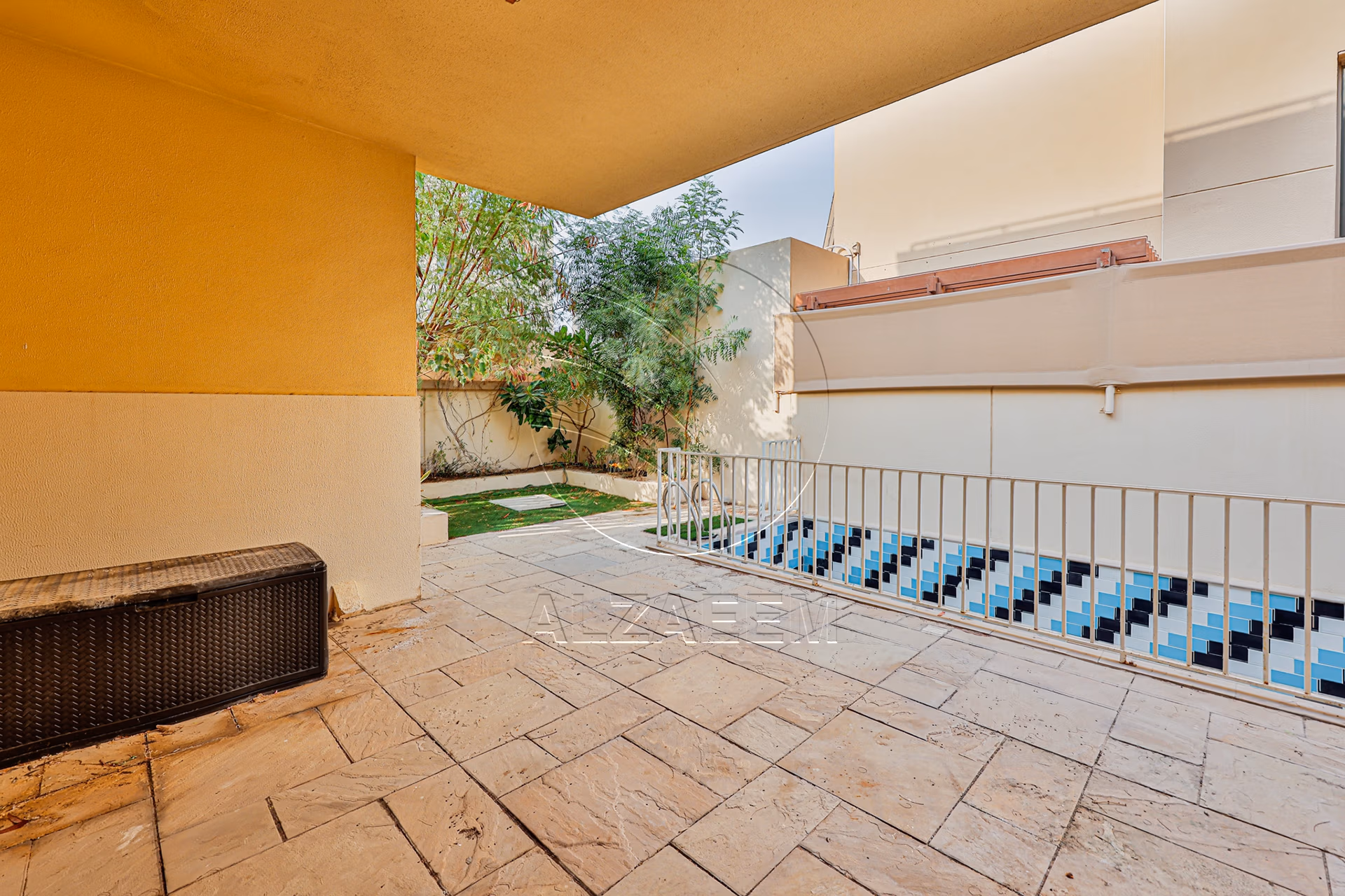 √ Private Pool | Type A | Tenanted | CORNER √
