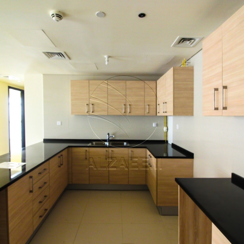 Stunning Sea View | High Floor | Move-in Ready